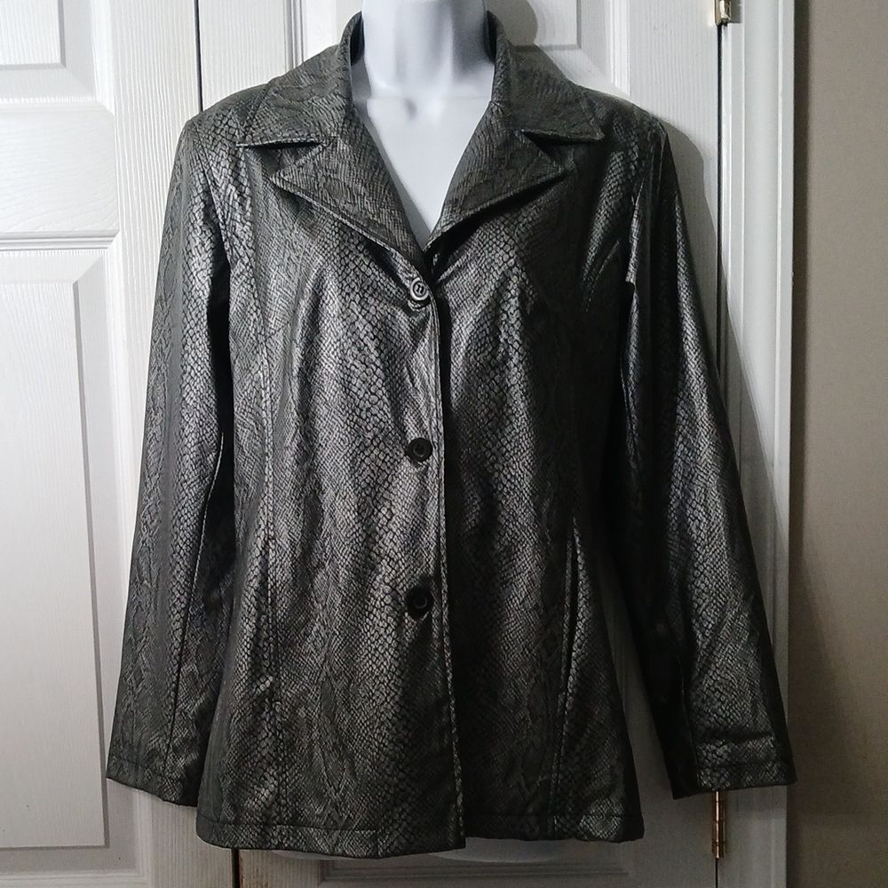 Dollhouse Outerwear faux leather snakeskin print jacket  Sz S NWOT